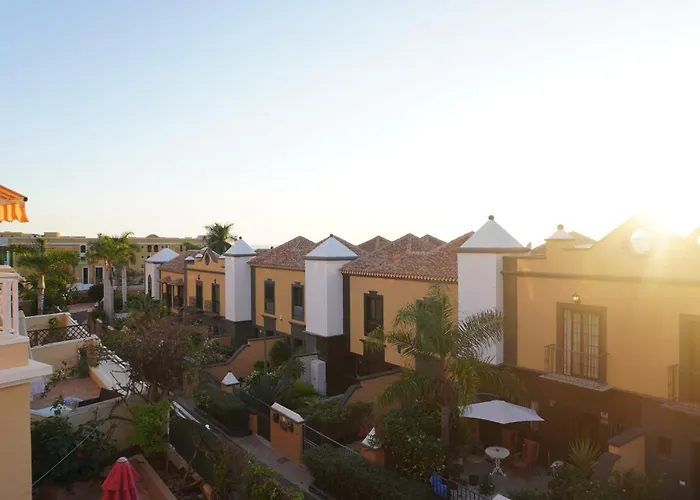 Casa Juana, Adeje Апартаменты Адехе